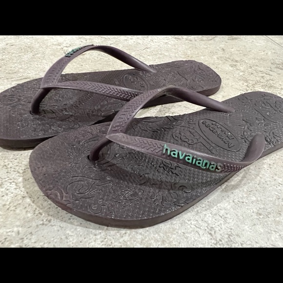 Slippers - Picture 2 of 2